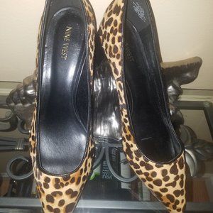 Cheetah print calf hair classic pump